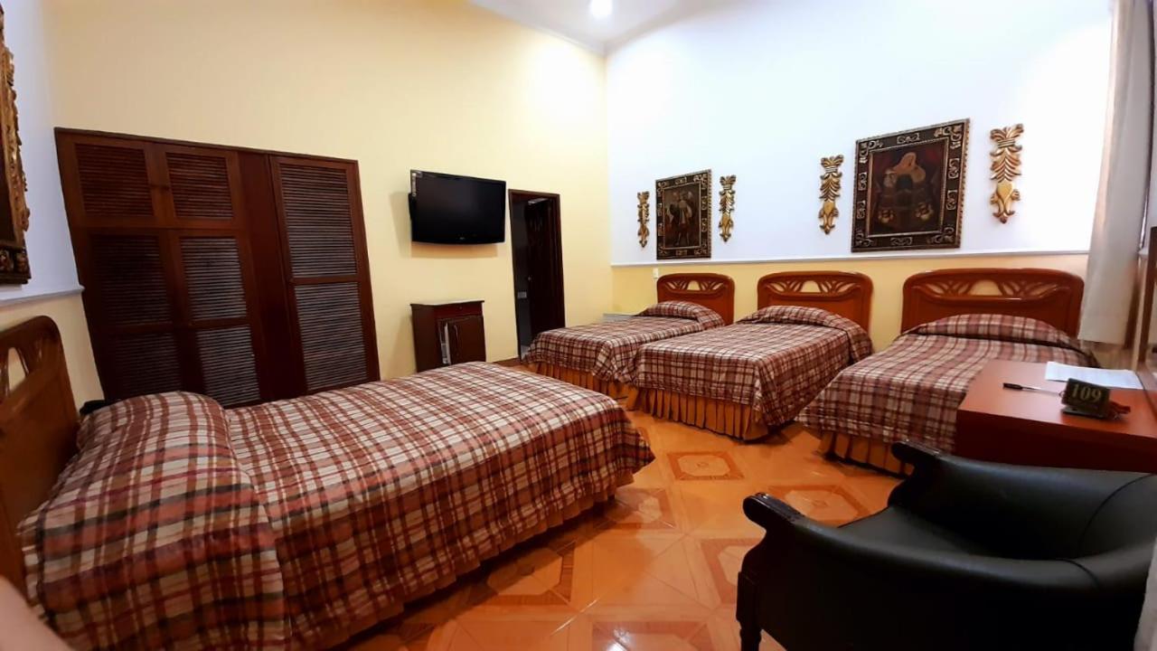 Hotel Chucarima Кукута Екстер'єр фото